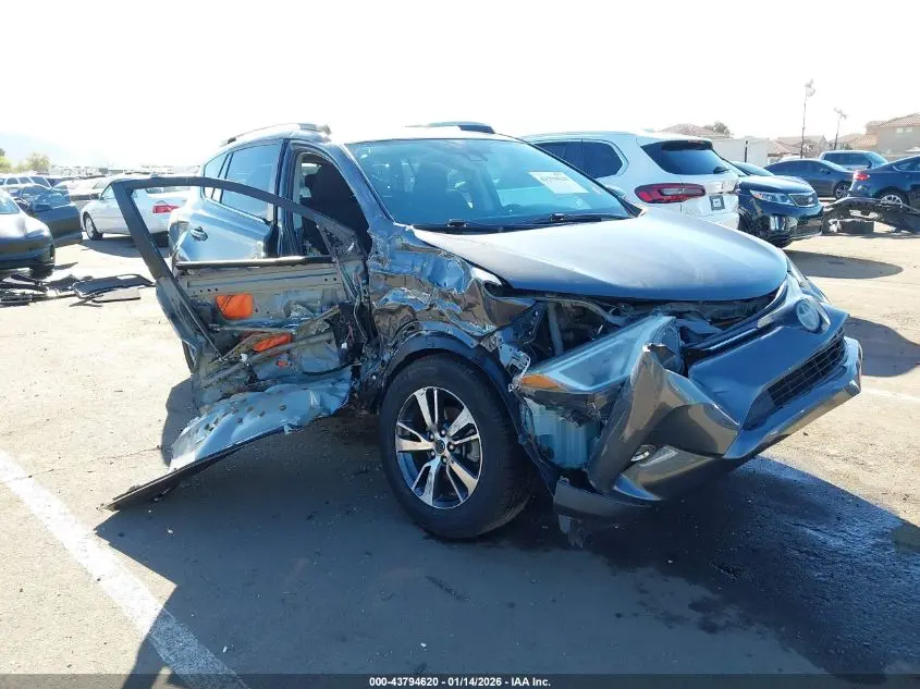 2018 TOYOTA RAV4 XLE