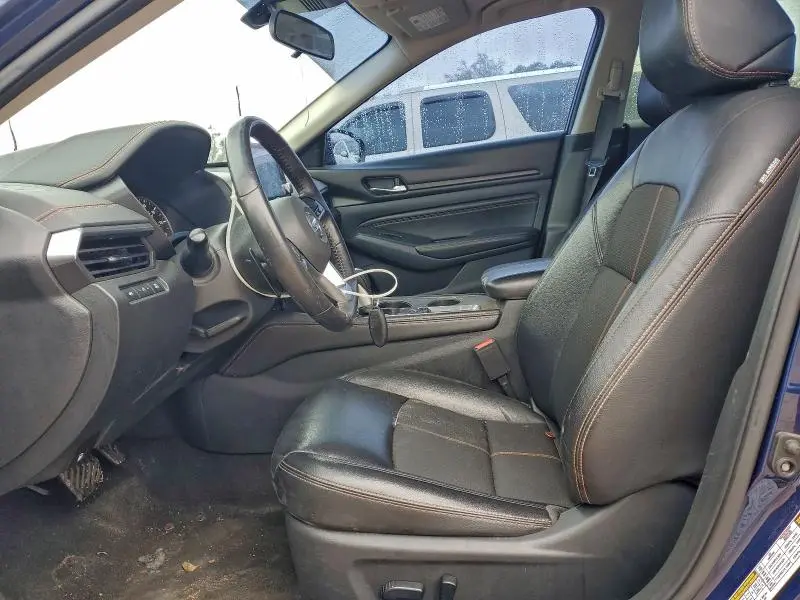 2021 NISSAN ALTIMA SR  