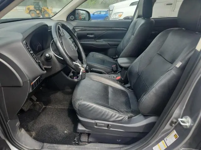 2016 MITSUBISHI OUTLANDER SE  