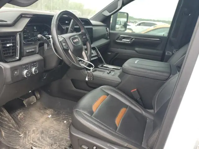 2024 GMC SIERRA K2500 AT4  