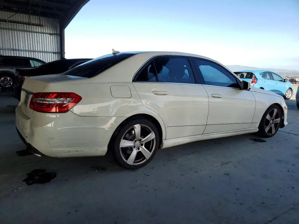 2010 MERCEDES-BENZ E 350  