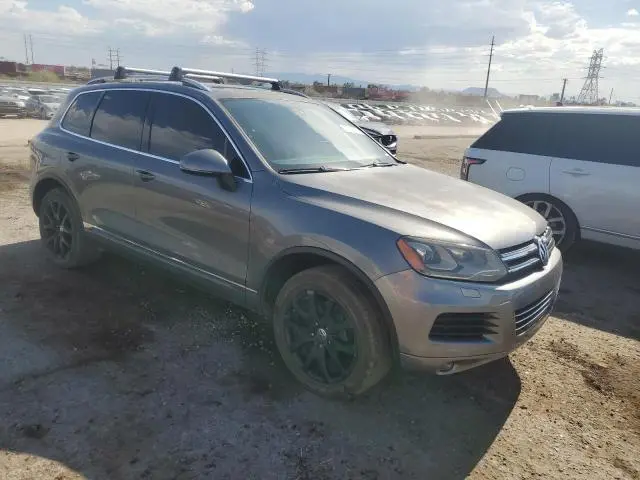 2013 VOLKSWAGEN TOUAREG V6 TDI  
