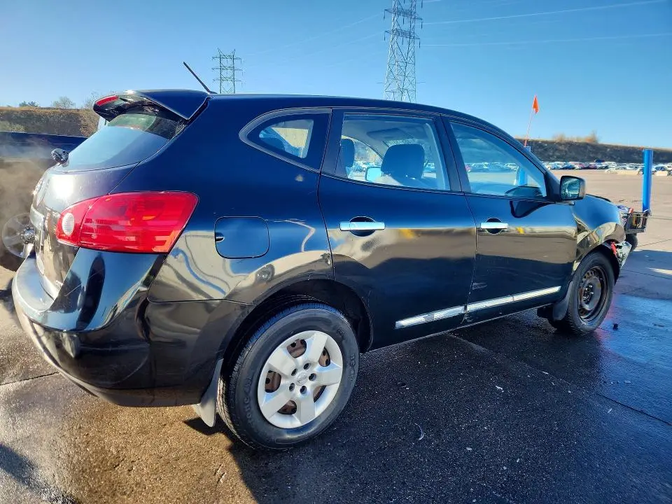 2011 NISSAN ROGUE S  