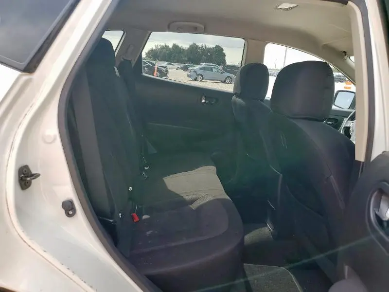 2015 NISSAN ROGUE SELECT S  