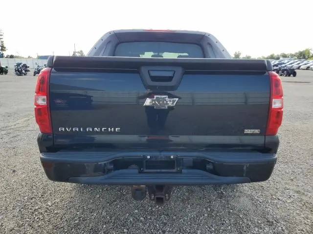 2010 CHEVROLET AVALANCHE LS  
