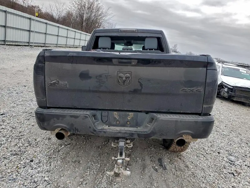 2014 RAM 1500 SLT  