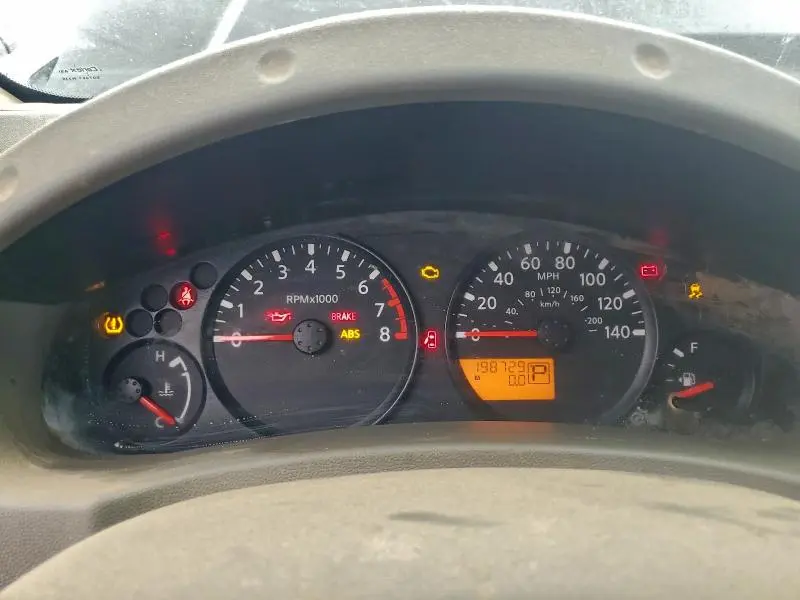 2013 NISSAN FRONTIER S  