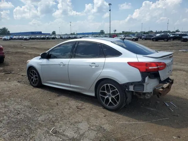 2015 FORD FOCUS SE  