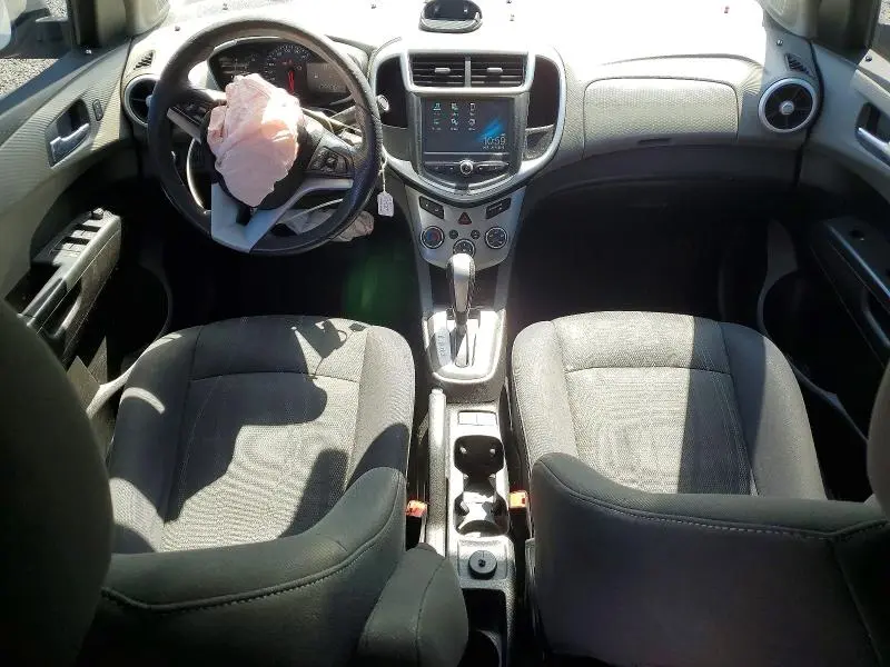 2017 CHEVROLET SONIC LT  