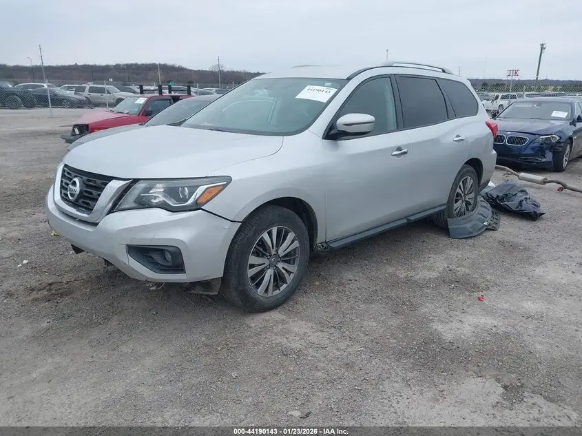 2019 NISSAN PATHFINDER SV