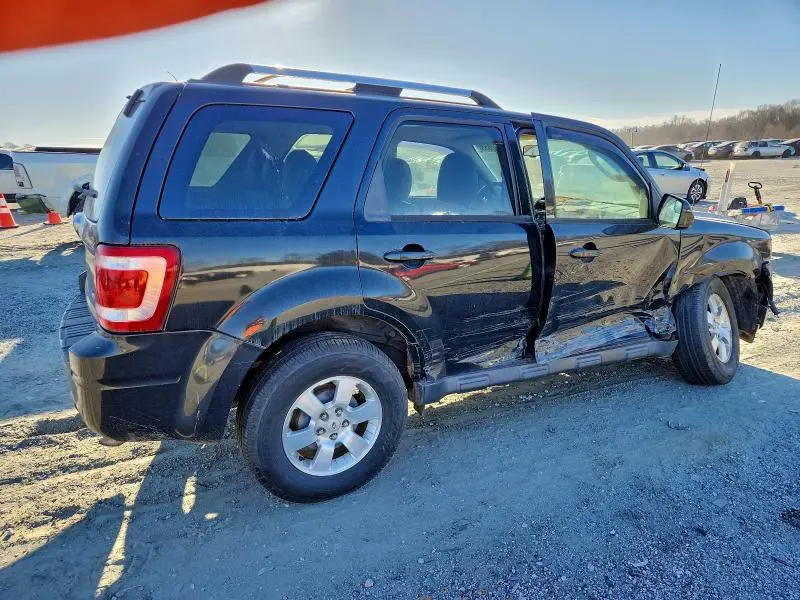2011 FORD ESCAPE LIMITED  