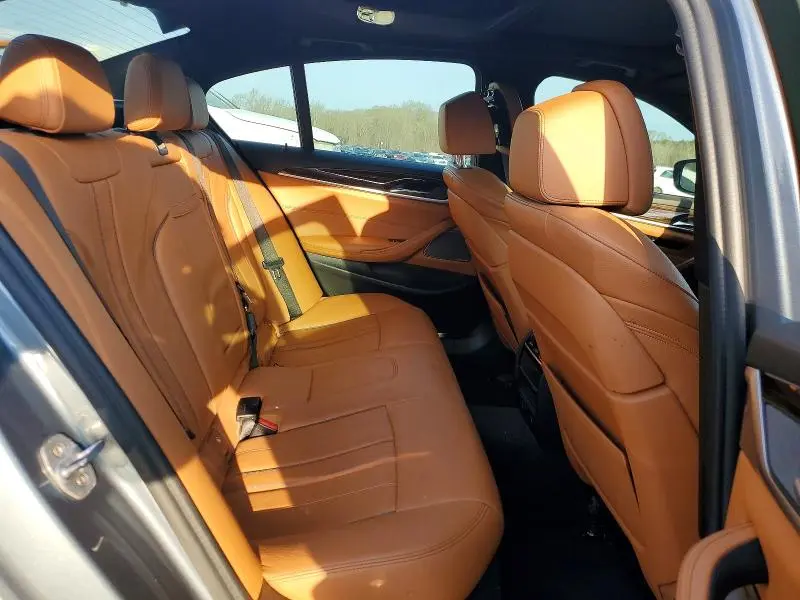 2019 BMW 530 I  
