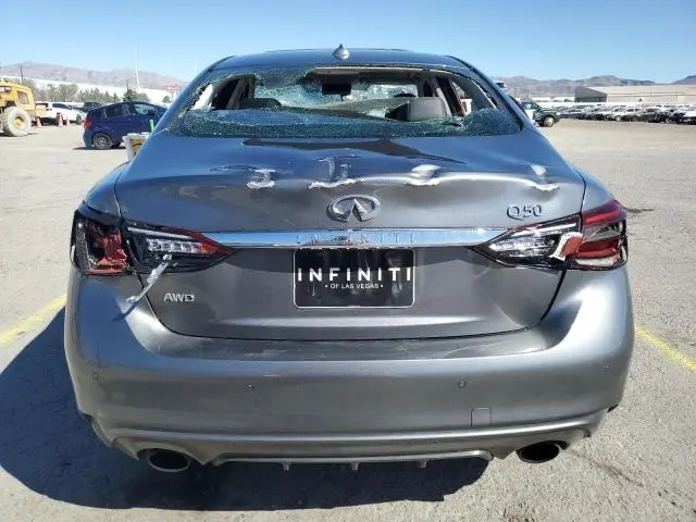 2018 INFINITI Q50 LUXE  