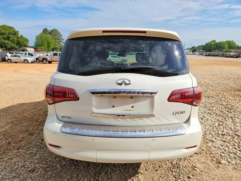 2016 INFINITI QX80 BASE  