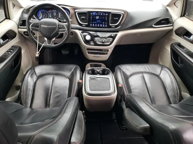 2017 CHRYSLER PACIFICA TOURING L PLUS  