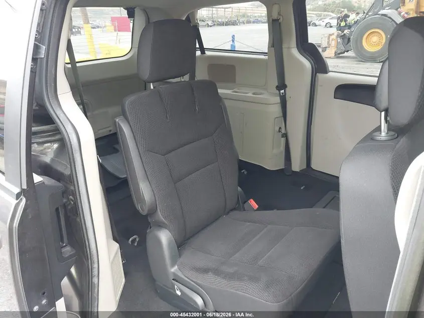 2018 DODGE GRAND CARAVAN SE