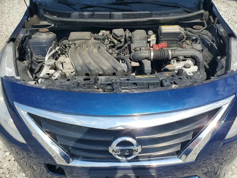 2019 NISSAN VERSA SV  