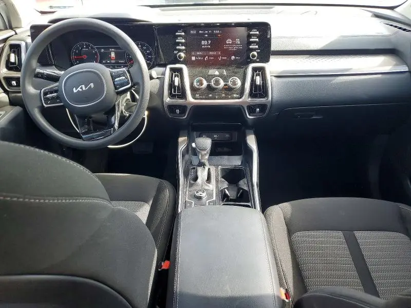 2022 KIA SORENTO LX  