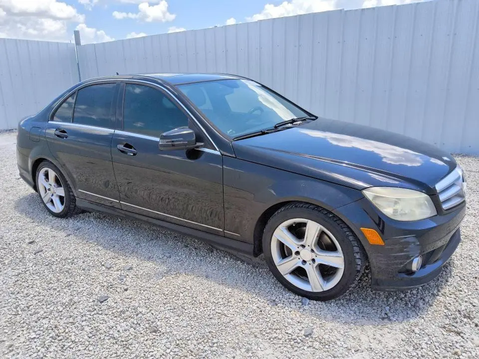 2010 MERCEDES-BENZ C 300  