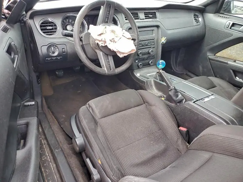 2012 FORD MUSTANG GT  