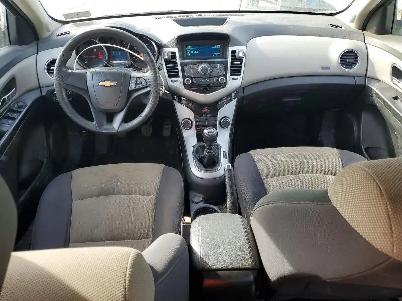 2012 CHEVROLET CRUZE LS  