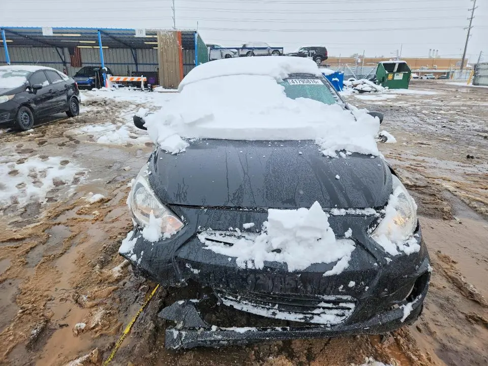 2013 HYUNDAI ACCENT GS  