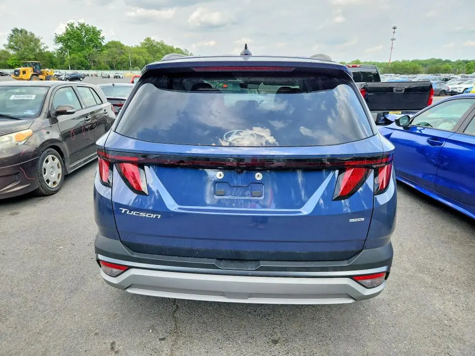 2025 HYUNDAI TUCSON SEL  