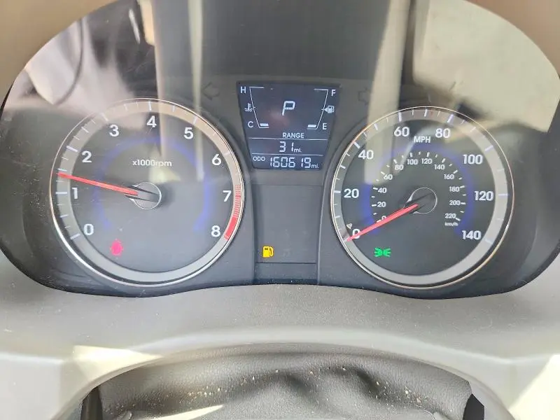 2013 HYUNDAI ACCENT GLS  