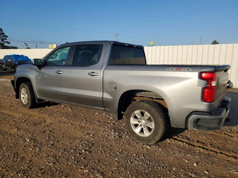 2021 CHEVROLET SILVERADO K1500 LT  