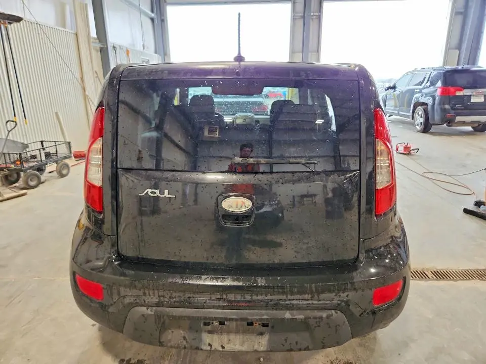 2012 KIA SOUL +  