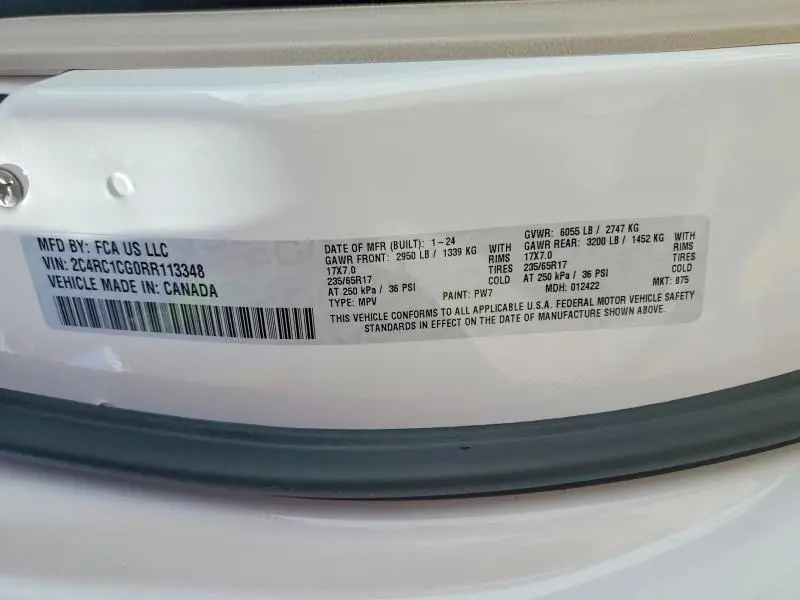 2024 CHRYSLER VOYAGER LX  