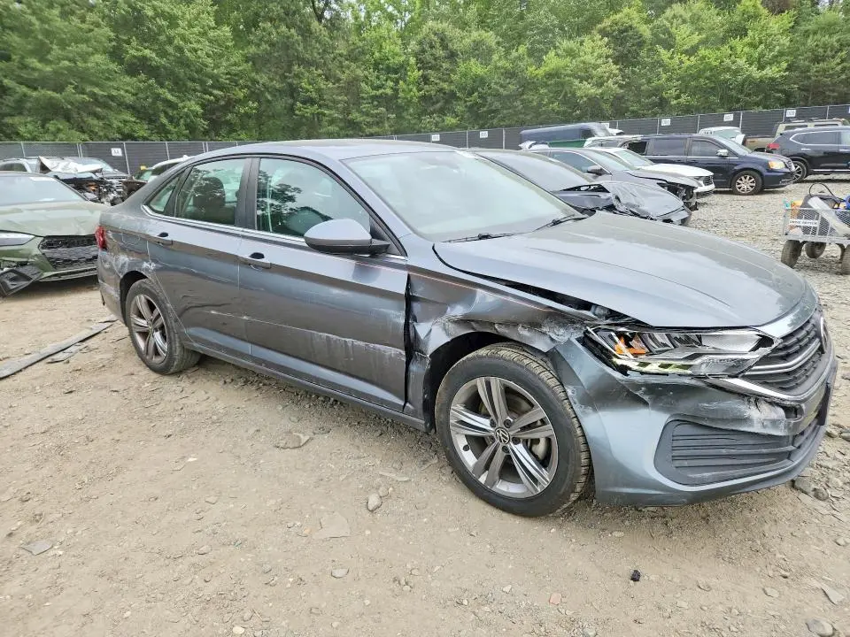 2022 VOLKSWAGEN JETTA SE  