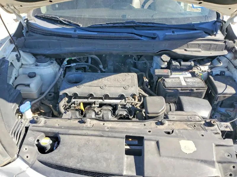 2012 HYUNDAI TUCSON GLS  