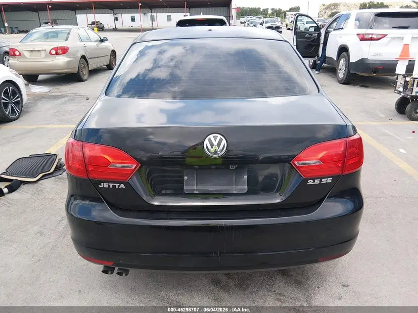2012 VOLKSWAGEN JETTA 2.5L SE