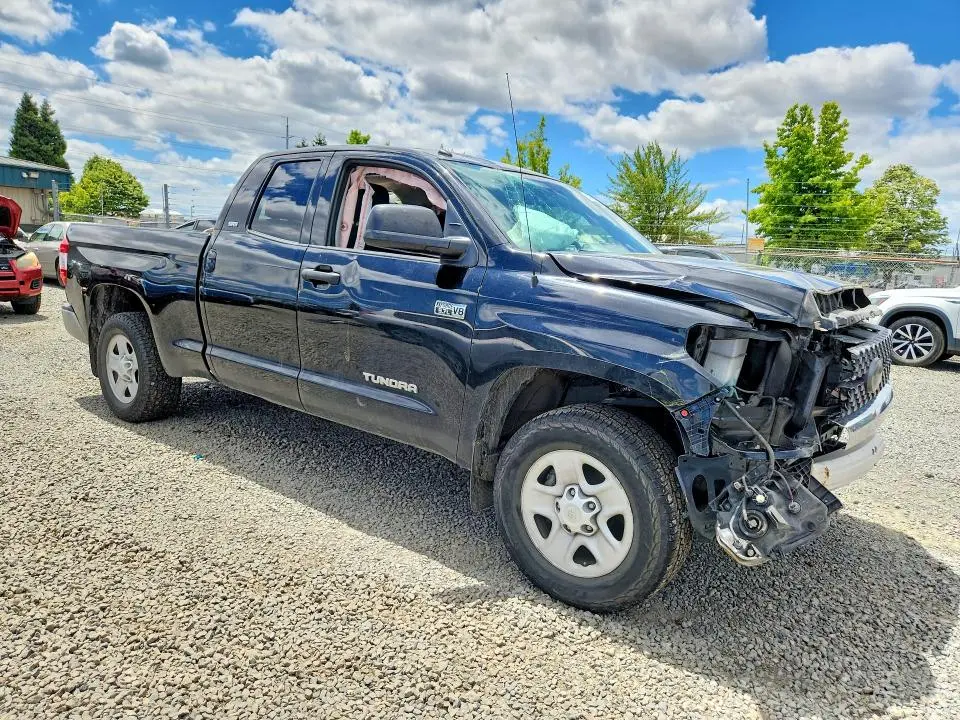 2018 TOYOTA TUNDRA SR5  