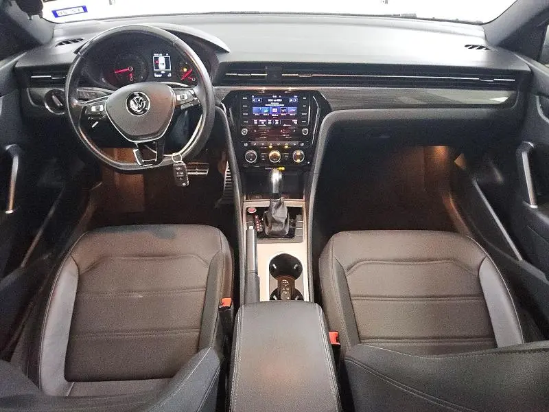 2021 VOLKSWAGEN PASSAT R-LINE  