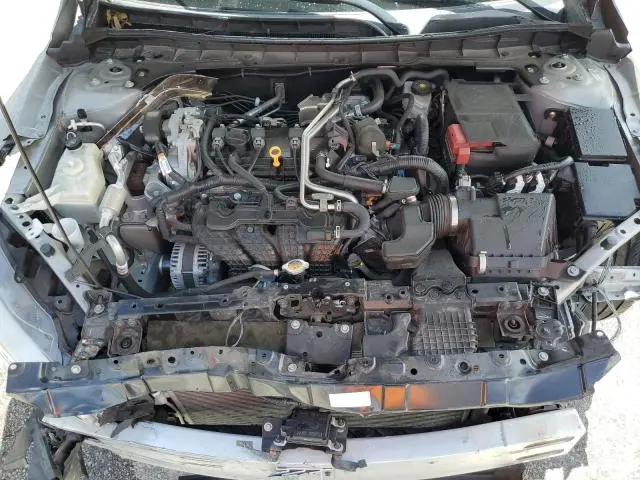 2021 NISSAN ALTIMA SR  