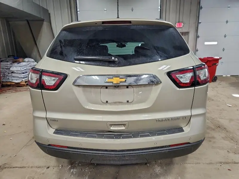 2013 CHEVROLET TRAVERSE LT  