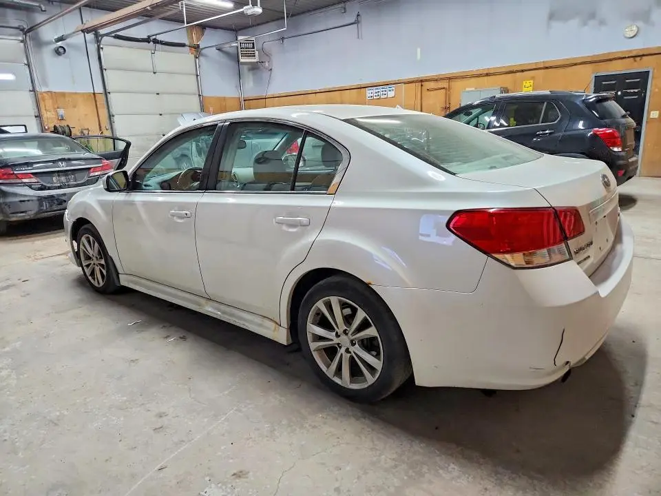 2013 SUBARU LEGACY 2.5I PREMIUM  