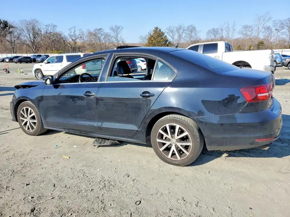 2017 VOLKSWAGEN JETTA SE  