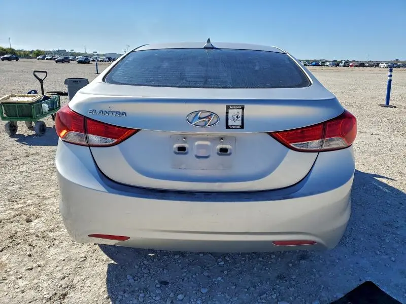 2012 HYUNDAI ELANTRA GLS  