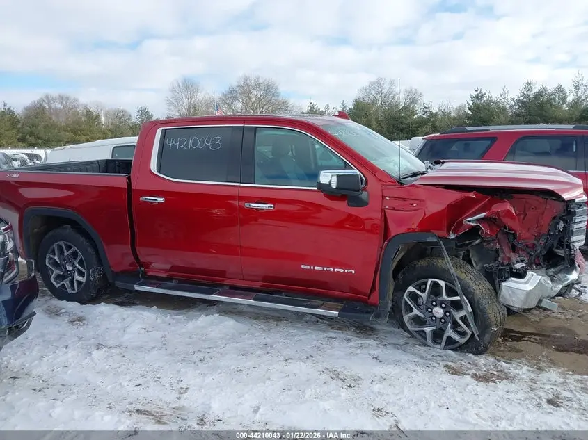 2025 GMC SIERRA 1500 4WD  SHORT BOX SLT