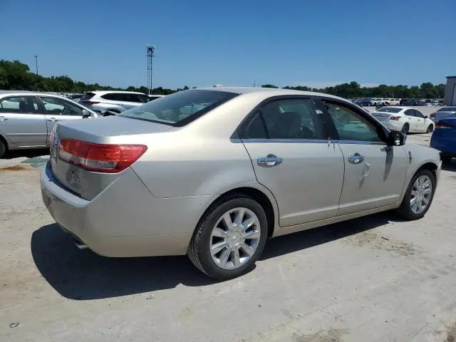 2010 LINCOLN MKZ   
