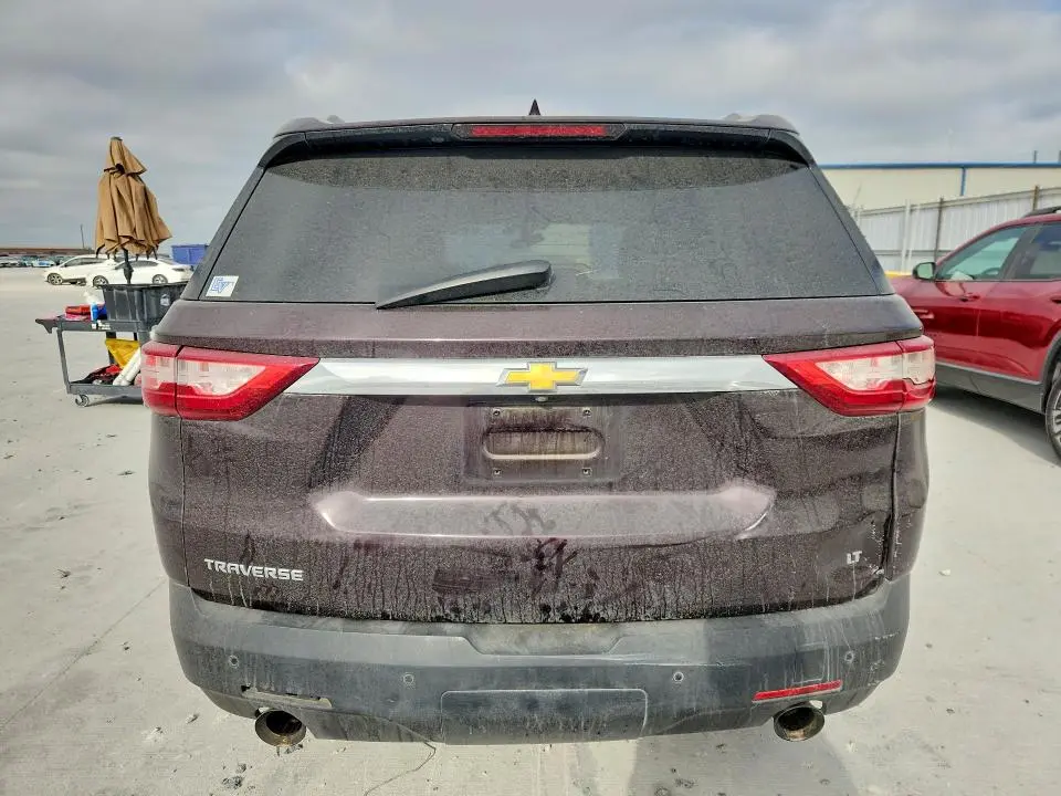 2018 CHEVROLET TRAVERSE LT  