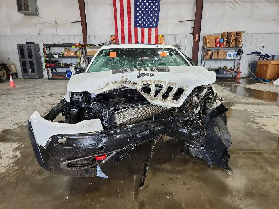 2021 JEEP CHEROKEE TRAILHAWK  