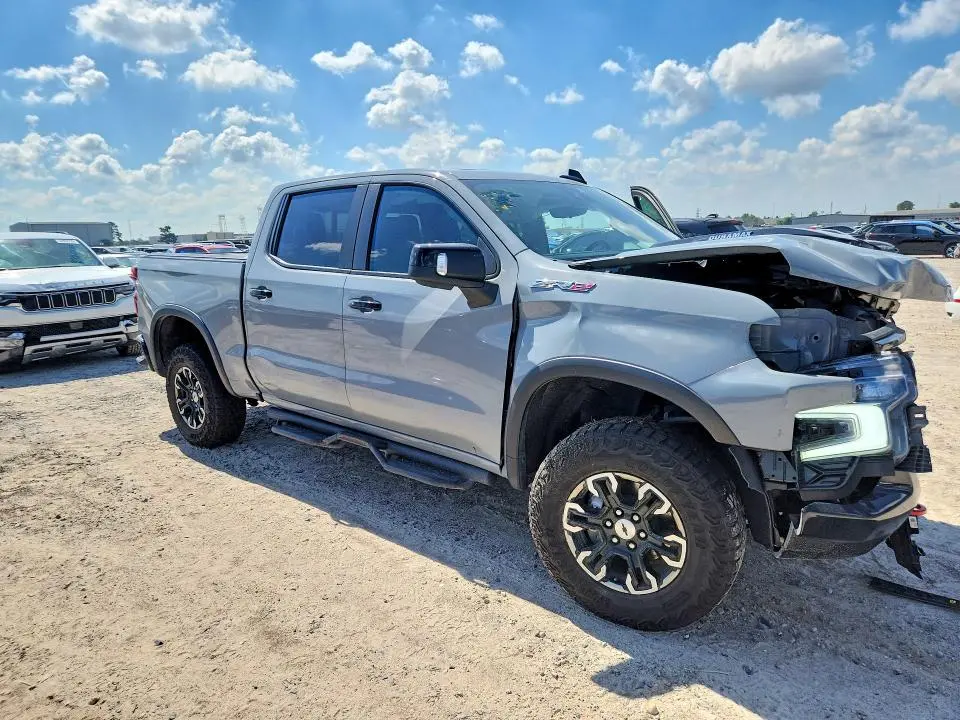 2025 CHEVROLET SILVERADO K1500 ZR2  