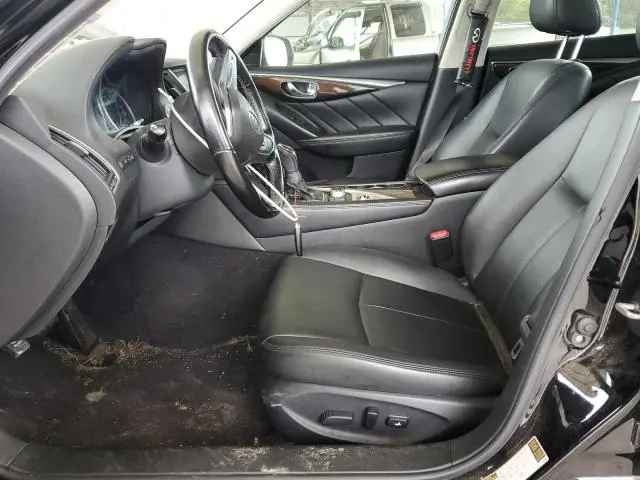 2018 INFINITI Q50 LUXE  