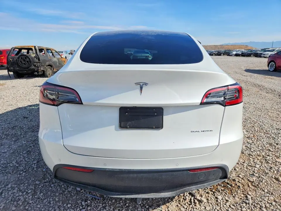 2022 TESLA MODEL Y   