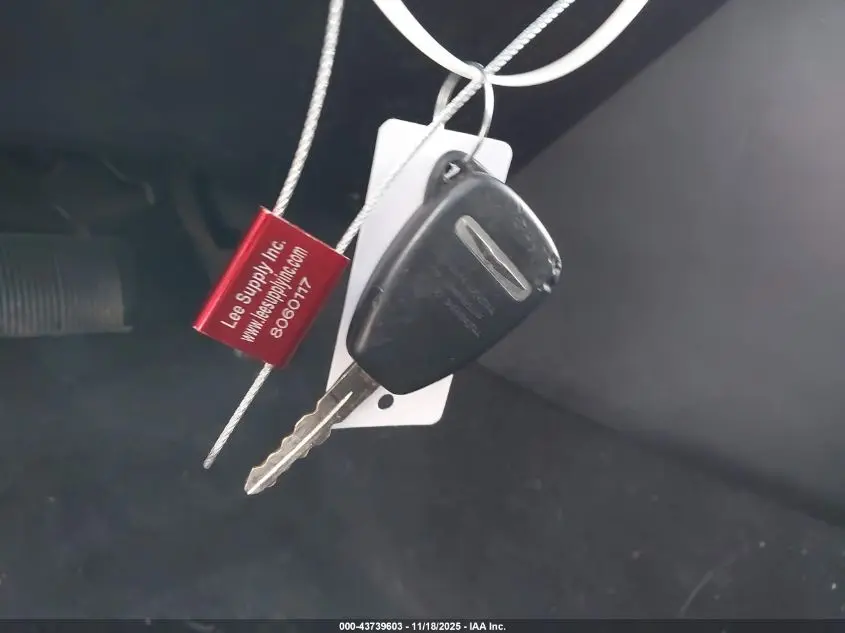 2011 CHRYSLER 200 TOURING