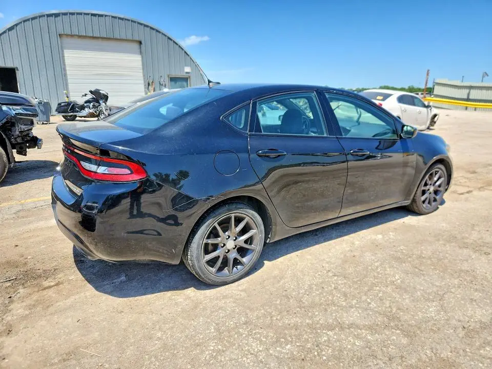 2015 DODGE DART SXT  